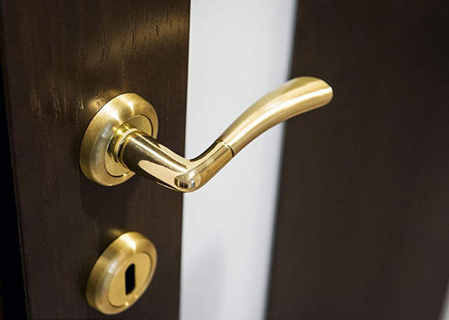 江陵24小时上门开锁公司